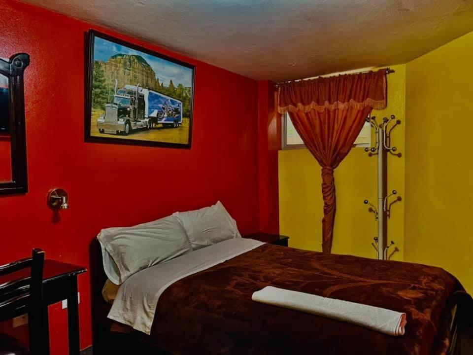 Hotel Jimmy Latacunga Exteriör bild